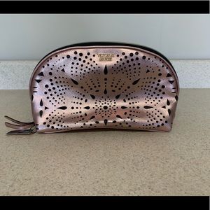 NWT Victoria’s Secret bag/ cosmetic bag/ pouch